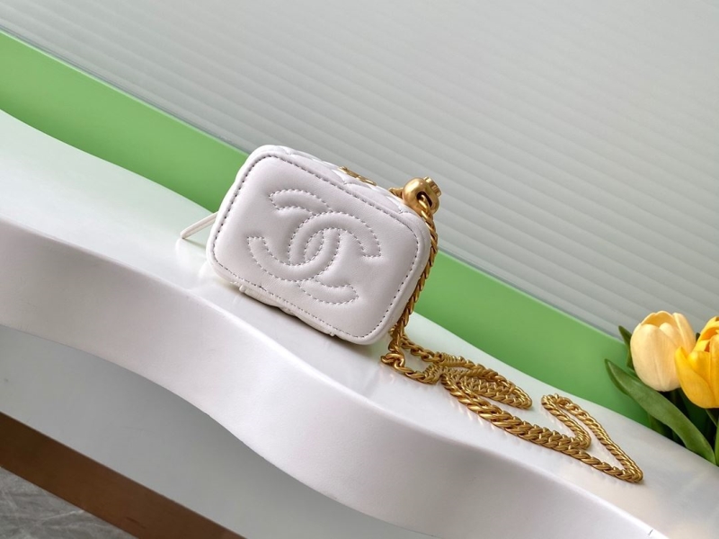 Ch**el cosmetic bags